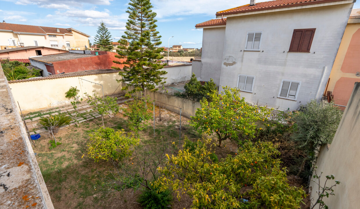 reunion-immobiliare-locale-casa-indipendente-uta-25