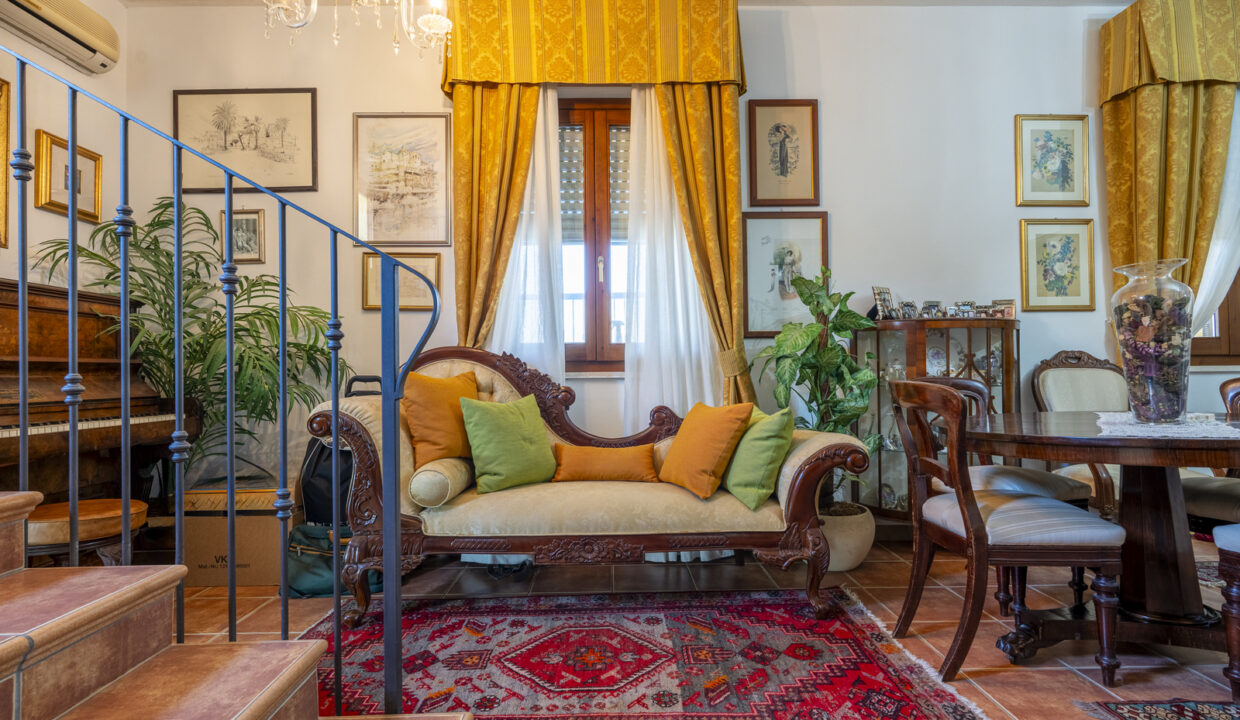 reunion-immobiliare-villetta-quartucciu-23