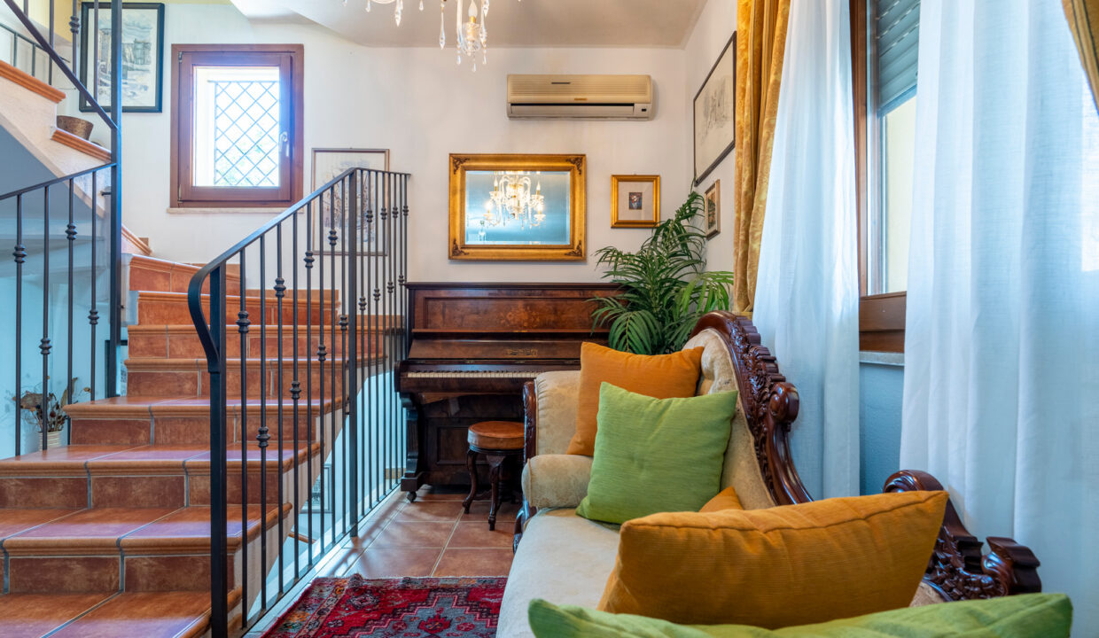 reunion-immobiliare-villetta-quartucciu-25