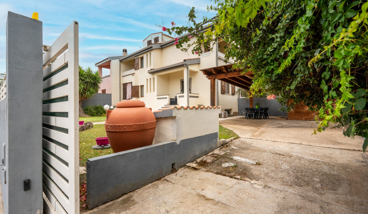 reunion-immobiliare-villa-primavera-1