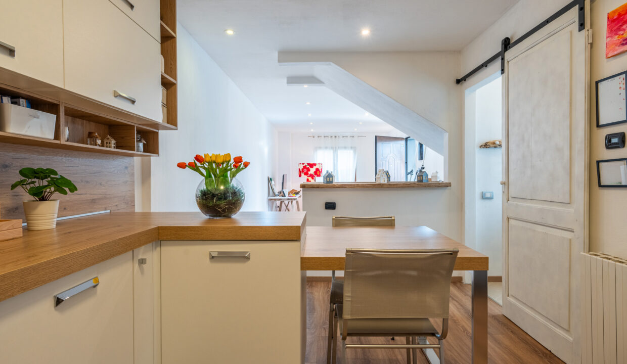 reunion-immobiliare-villa-primavera-28