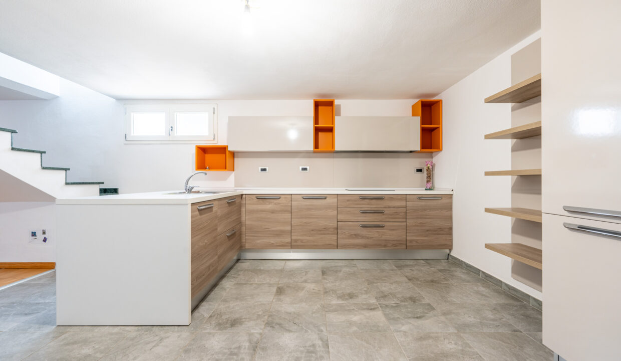 reunion-immobiliare-villa-primavera-47