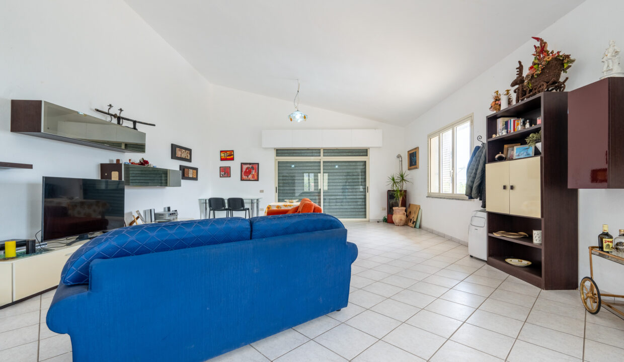 reunion-immobiliare-azienda-agricola-capoterra-34