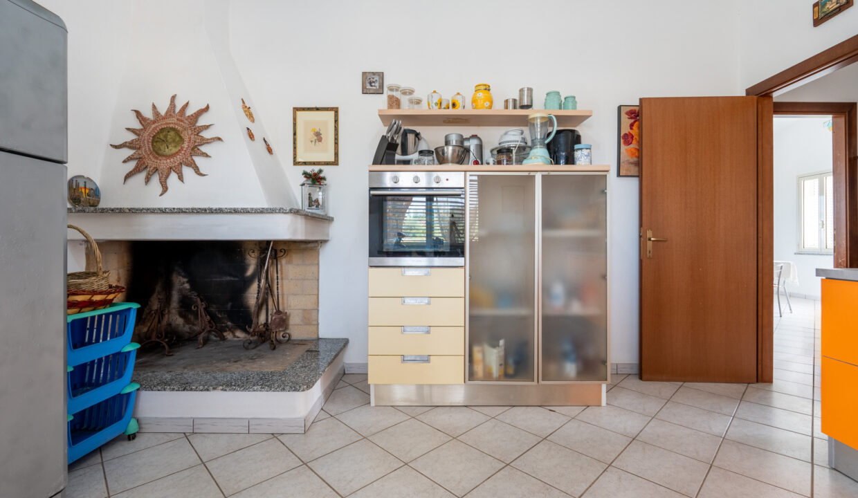 reunion-immobiliare-azienda-agricola-capoterra-40