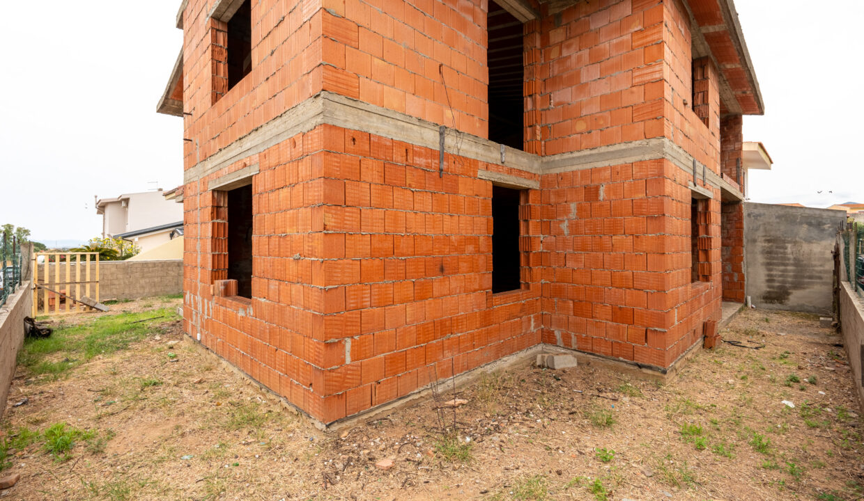 reunion-immobiliare-immobile-indipendente-capoterra-6