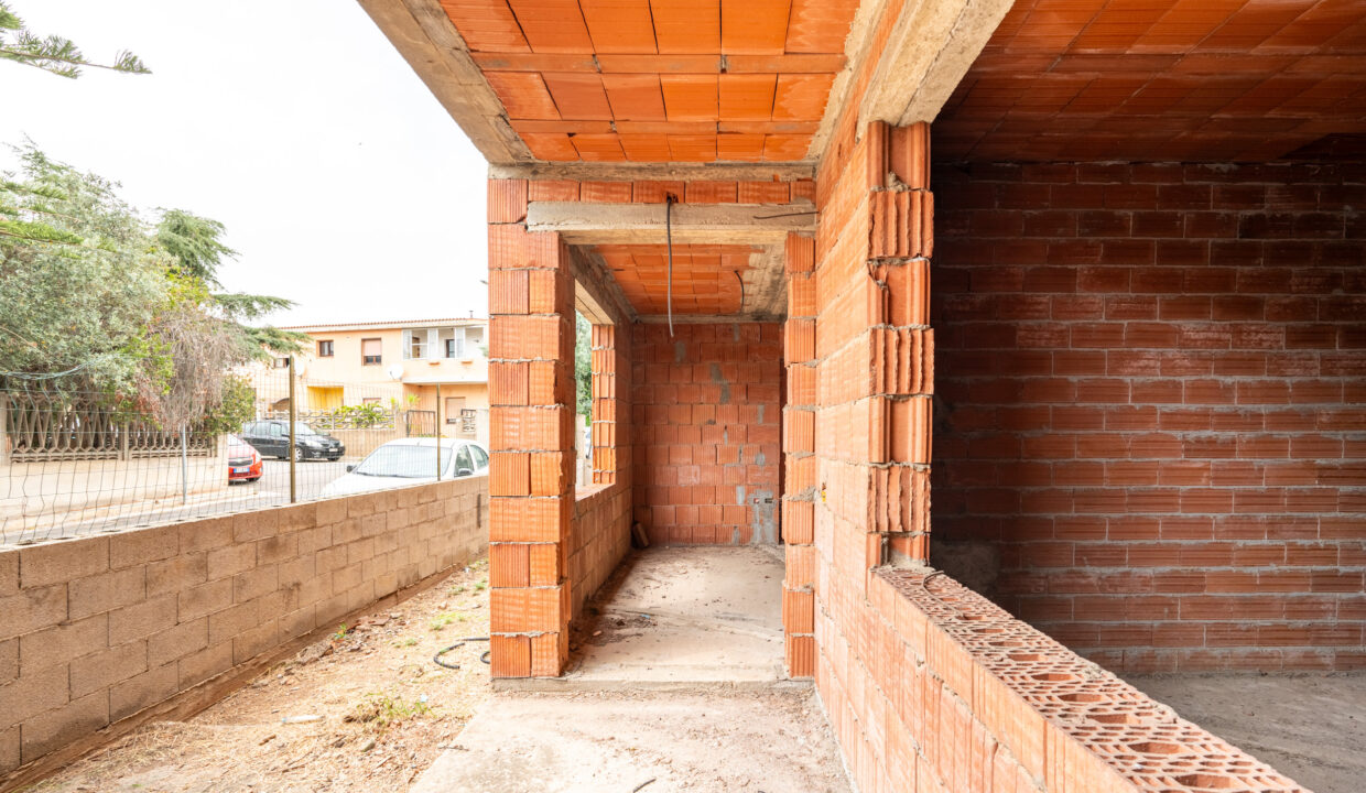 reunion-immobiliare-immobile-indipendente-capoterra-8