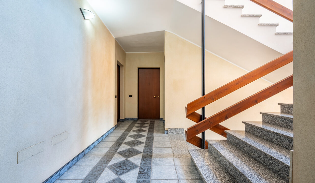 reunion-immobiliare-appartamento-panoramico-capoterra24