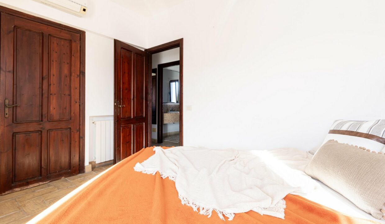 reunion-immobiliare-villa-torre-degli-ulivi-43