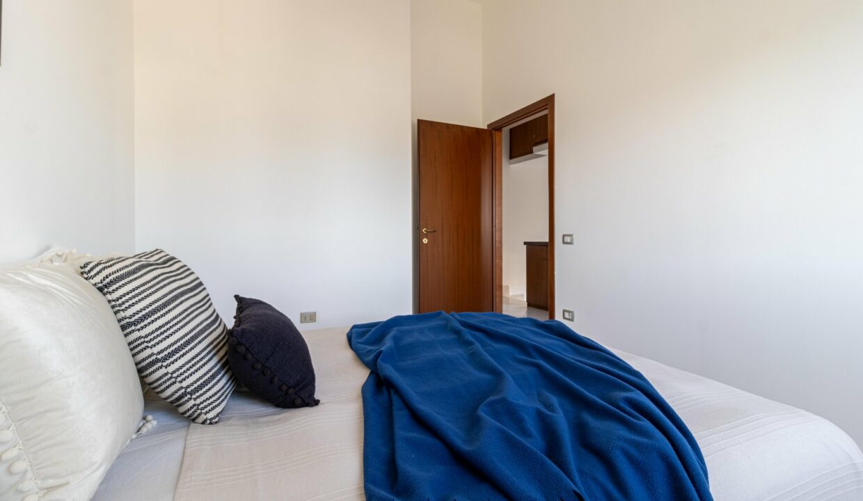 reunion-immobiliare-villa-anna-capoterra-045