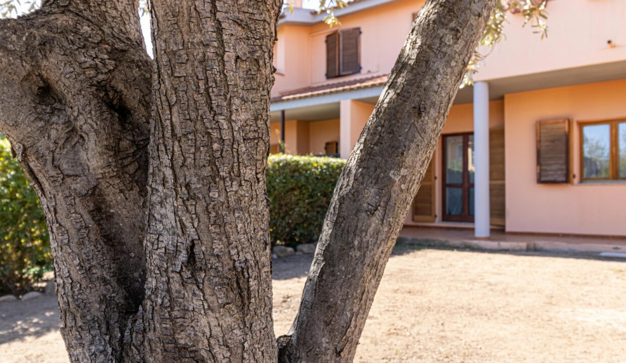 reunion-immobiliare-villa-anna-capoterra-06