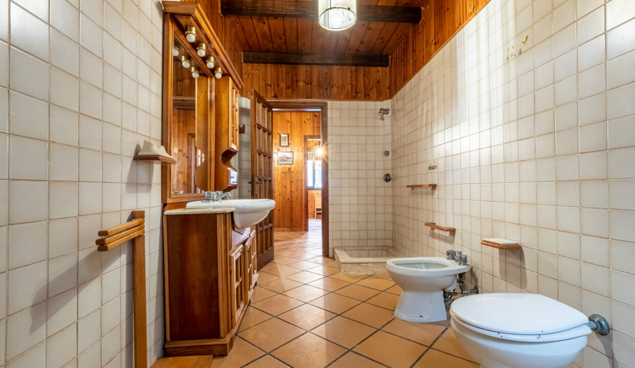 reunion-immobiliare-appartamento-capoterra-via-sicilia-13