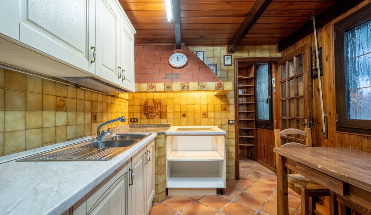reunion-immobiliare-appartamento-capoterra-via-sicilia-27