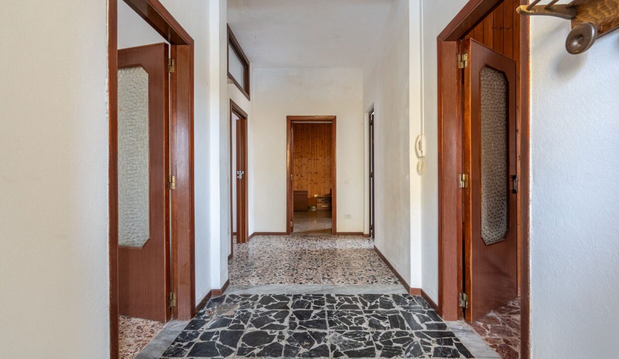 reunion-immobiliare-trivano-con-giardino-capoterra-1