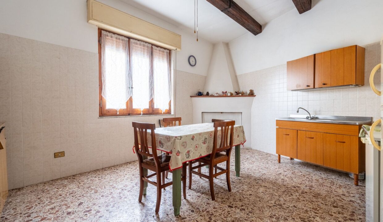 reunion-immobiliare-trivano-con-giardino-capoterra-11