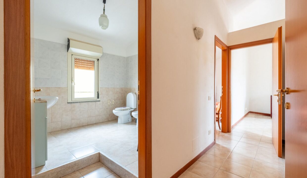 reunion-immobiliare-trivano-con-terrazza-a-livello-capoterra-10