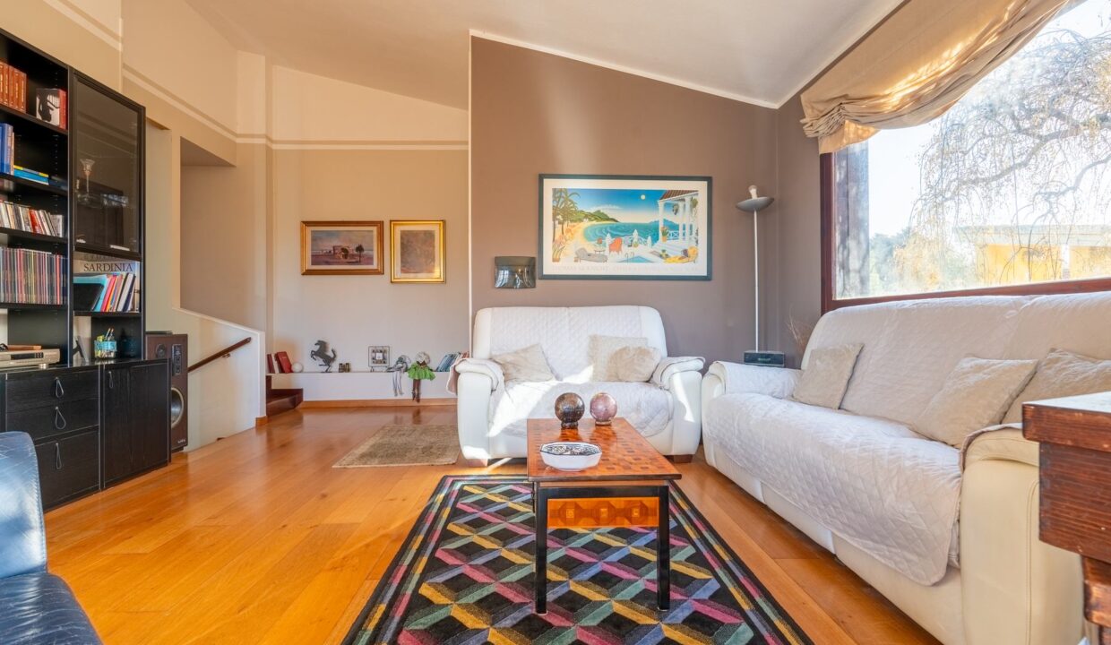 reunion-immobiliare-villa-singola-quartu-sant-elena-0_27