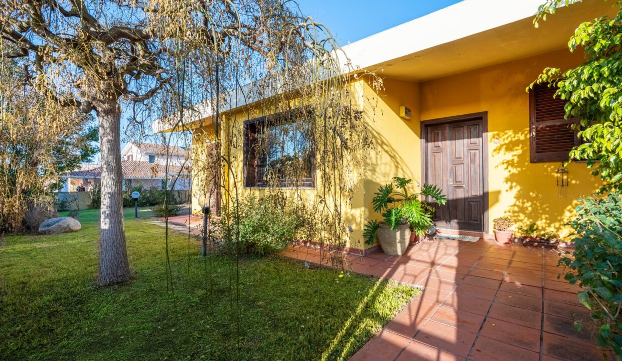 reunion-immobiliare-villa-singola-quartu-sant-elena-0_36