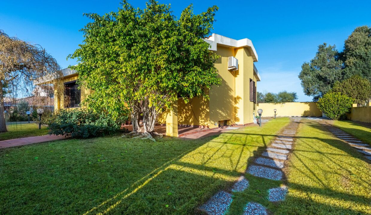 reunion-immobiliare-villa-singola-quartu-sant-elena-0_37