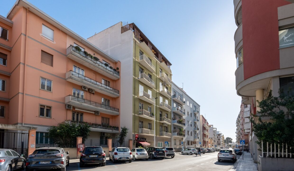 agenzia-immobiliare-via-tuveri-5
