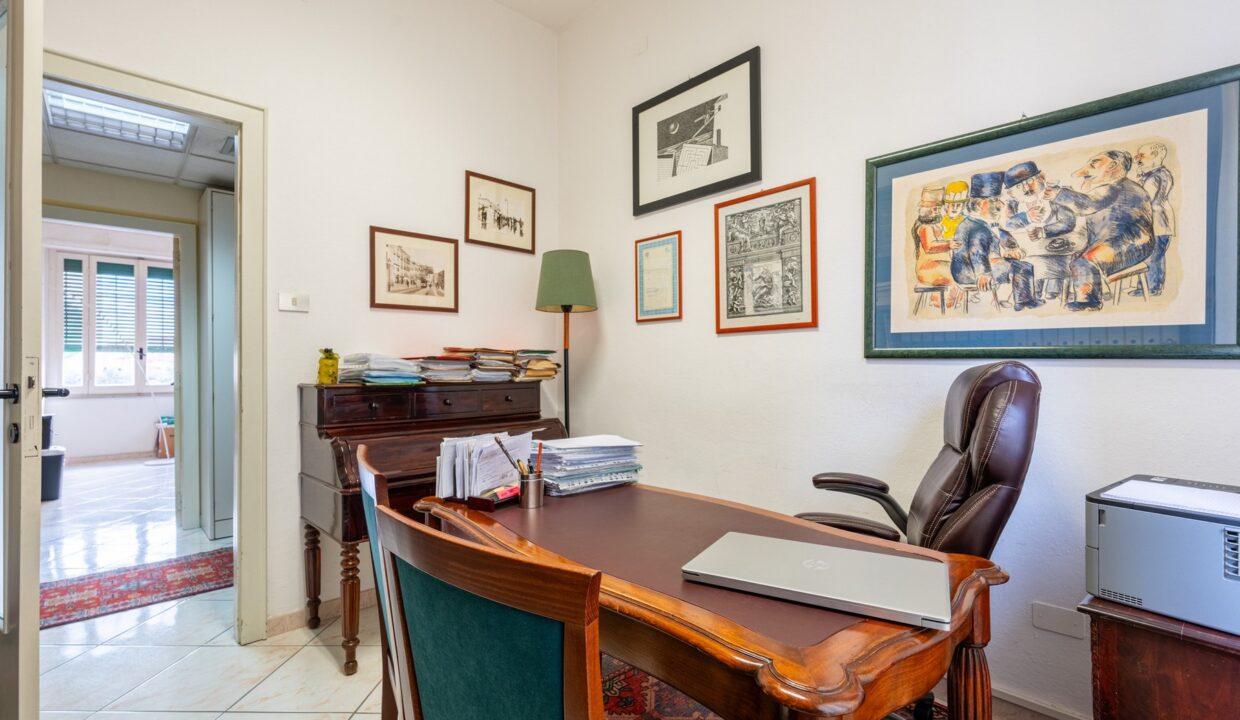 ufficio-vendita-piazza-galilei-cagliari-13
