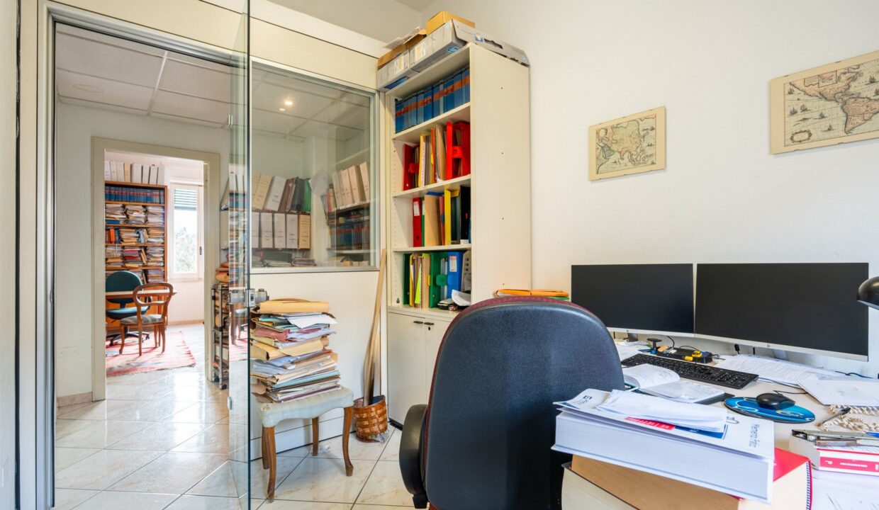 ufficio-vendita-piazza-galilei-cagliari-8