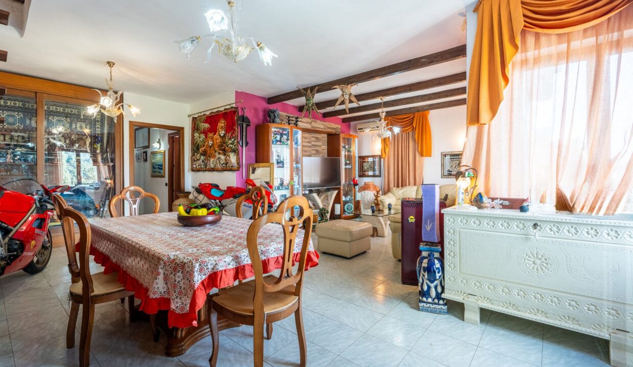 capoterra-via-delle-rose-17