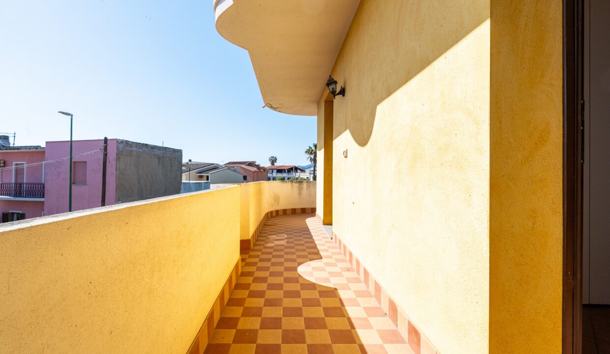 reunion-immobiliare-capoterra-12