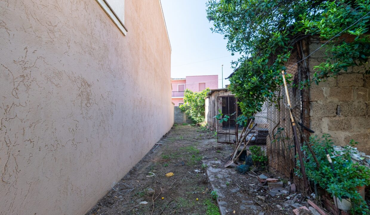 via-giusti-capoterra-38